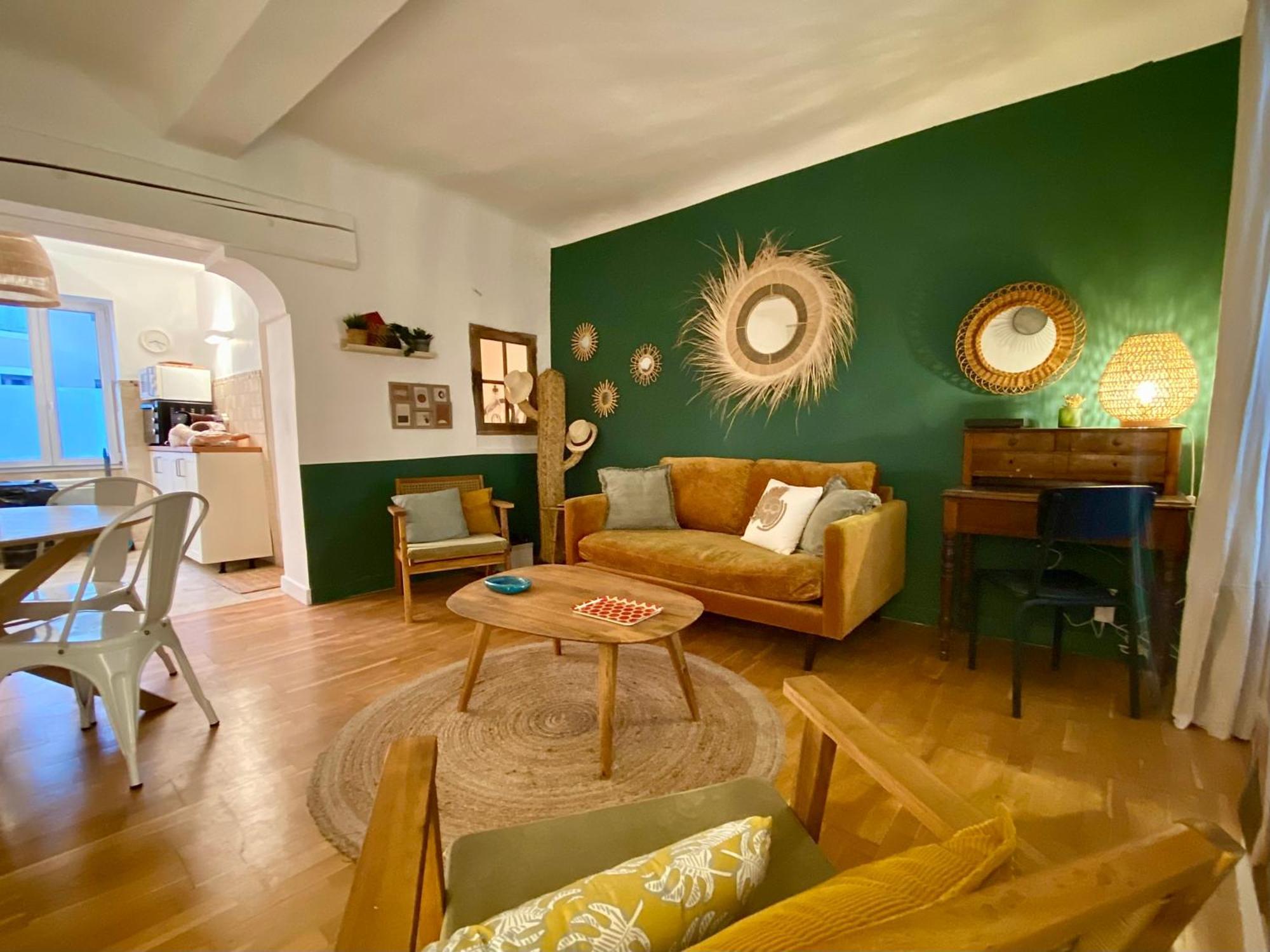 La Mansio Ferienhaus LʼIsle-sur-la-Sorgue